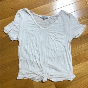 Basic white short sleeve tee top